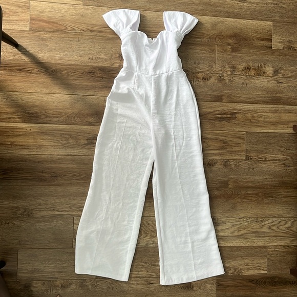 Off the Shoulder jumpsuit - Picture 2 of 5